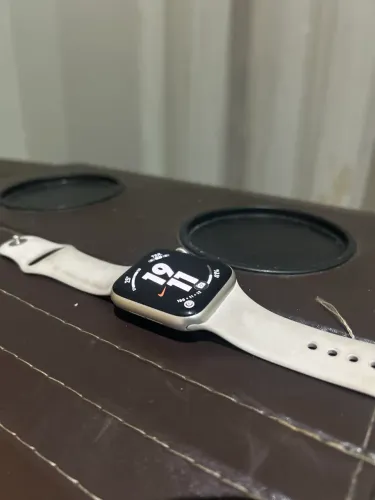 Apple Watch SE