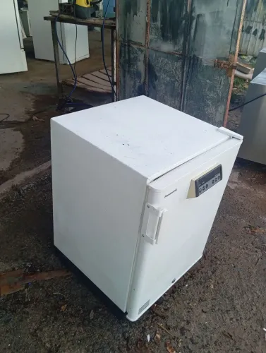 Mini frizer vertical 