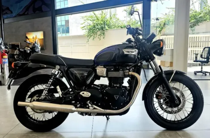 TRIUMPH BONEVILLE T100 2024