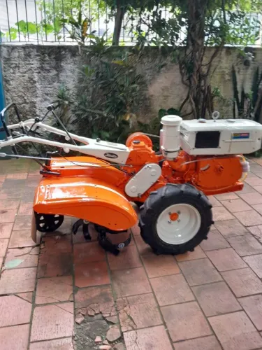 Micro trator  TOBATTA  13 CV  