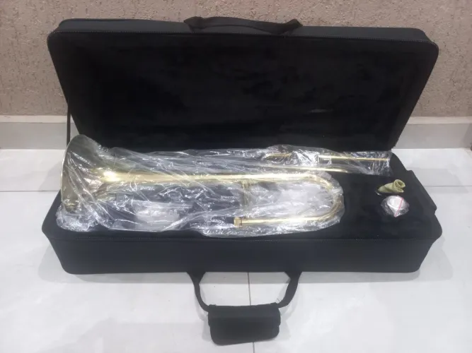 Trombone curto SCHIEFFER novo em Sib