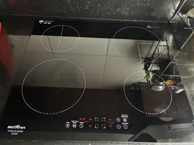 Cooktop de Indução Britânia 7000w