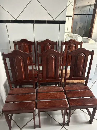 CONJUNTO CADEIRA DE MADEIRA