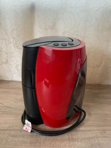 Cafeteira LOV TRES