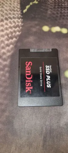 SSD SanDisk 2TB SATA - Alta Capacidade, Rápido e Excelente Estado