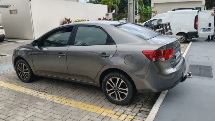 Kia Motors Cerato 1.6 16V Mec. 2012