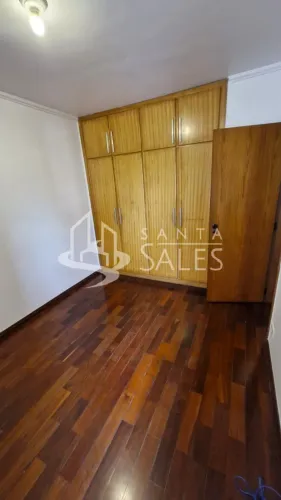 Apartamento em Vila Pompéia com 120m²