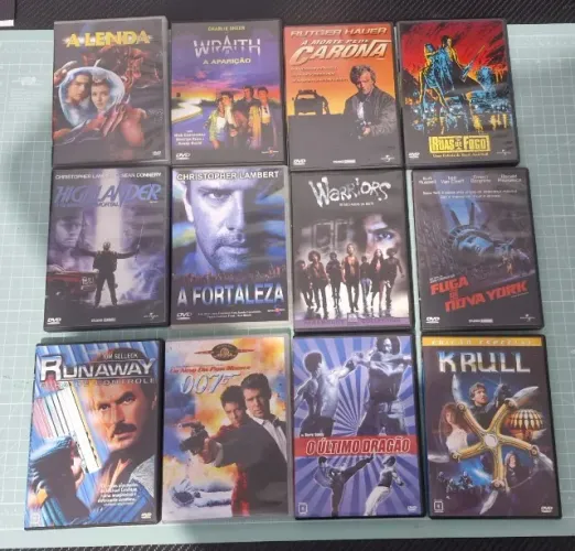 Lote 27 filmes DVDs Clássicos - Ação, Terror, Aventura e Filmes dos Anos 80 e 90