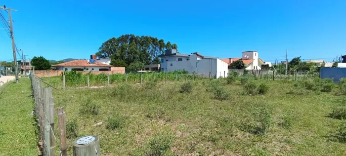 Terreno à venda em Garopaba, Palhocinha - 408m² de área. A oportunidade que você estava es