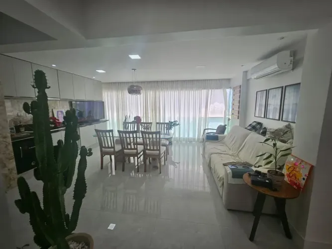 Apartamento Com 2 Quartos Em 110M² E Com 2 Vaga De Garagem Em Pituaçu. APR7JD