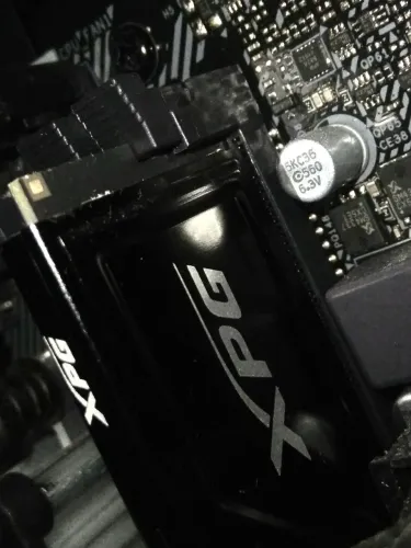 PC GAMER + MONITOR - EXCELENTE