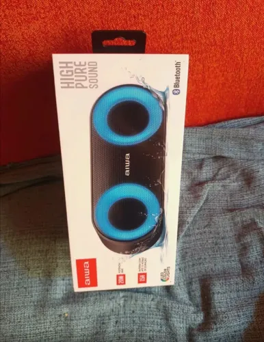 Caixinha Aiwa 20w original (Lacrada)