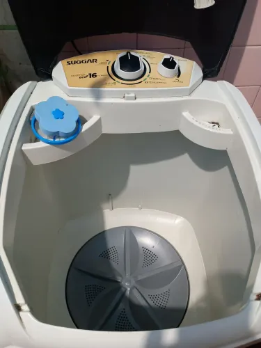 Vende se tanquinho de 16 kg