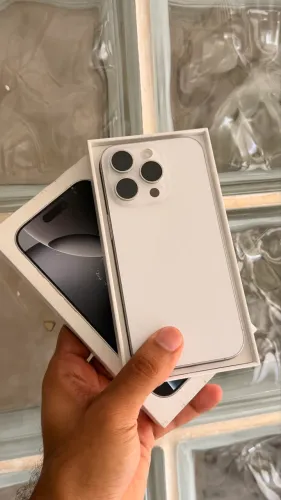 iPhone 16 pro