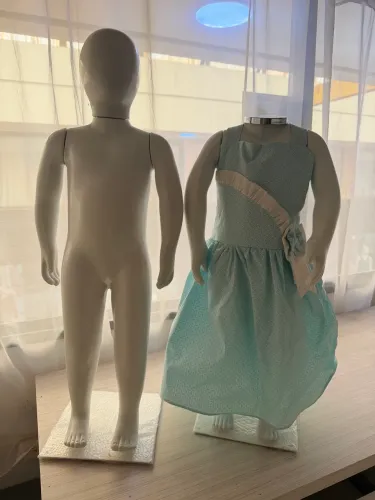 Manequins infantis