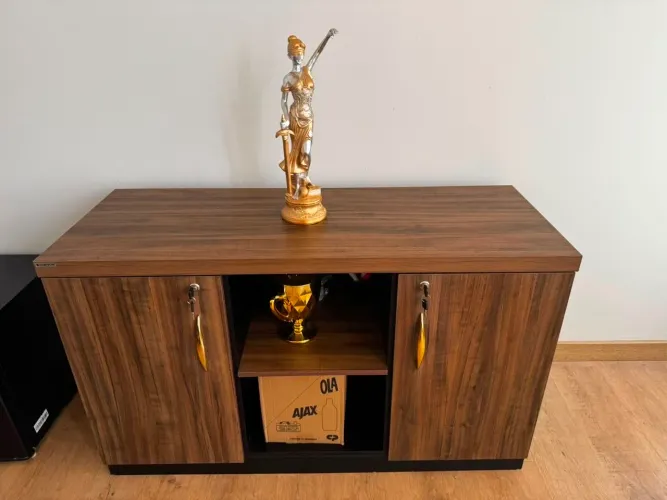 Conjunto mesa diretor e balcão