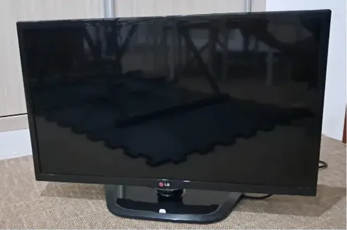 TV LG de 32 polegadas com defeito no LED