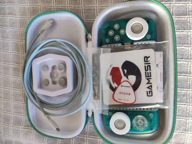 Controle Gamesir X3 Pro