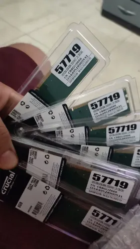 MEMÓRIA RAM 8 DDR4 NOVA