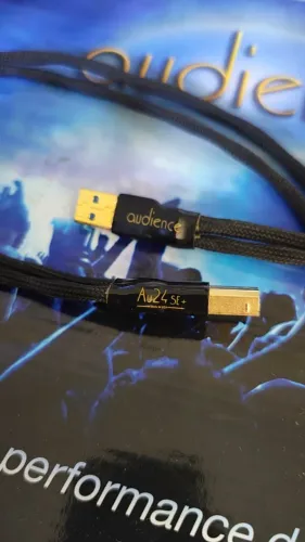 Cabo USB Audiófilo Audience Au24 SE+