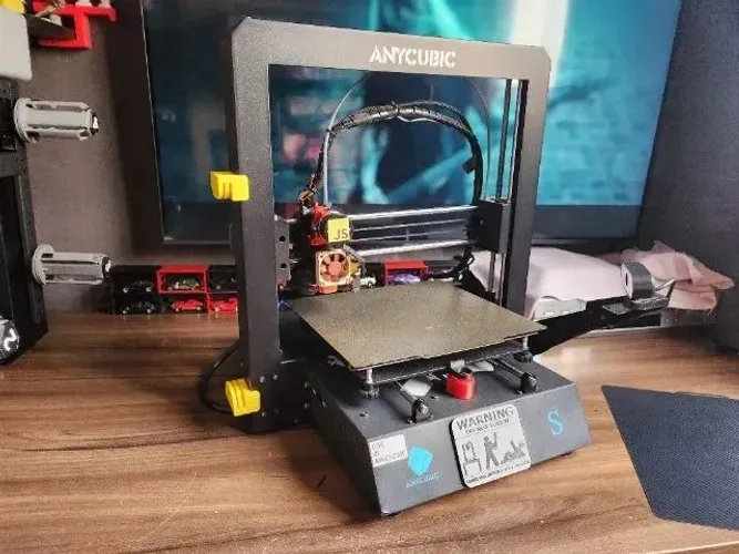Impressora 3D Anycubic Mega-S com vários upgrades