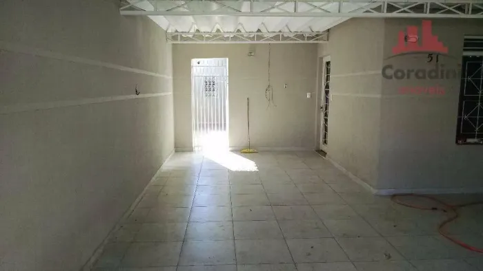 Casa com 2 dormitórios para alugar, 110 m² por R$ 1.900,00/mês - Nova Americana - American