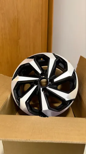 Roda Tarântula Aro 15 4x100 Diamantada - Jogo Completo