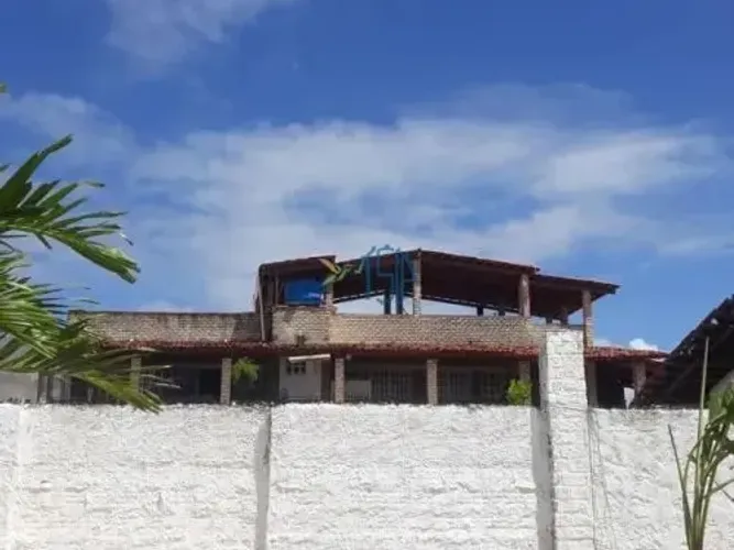 CASA COMERCIAL E RESIDENCIAL À VENDA NA REDINHA | 30M DA PRAIA | 8 QUARTOS + 3 PONTOS COME