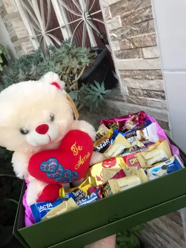 Cesta de chocolates para alegrar o Dia das Crianças