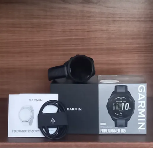 Garmin Forerunner 165 AMOLED