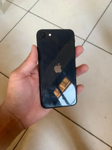 iPhone SE 2020 256GB retirada de peças