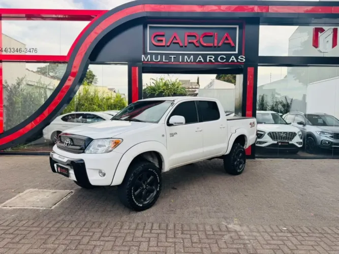 Toyota Hilux CD D4-d 4X4 2.5 16V 102cv TB Dies. 2009