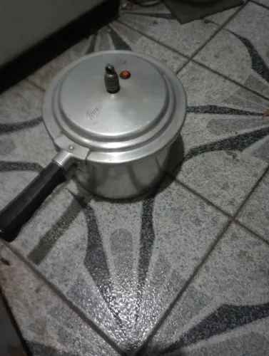 Panela de Pressão Industrial 
