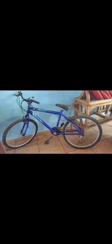 Vende -se uma Bicicleta