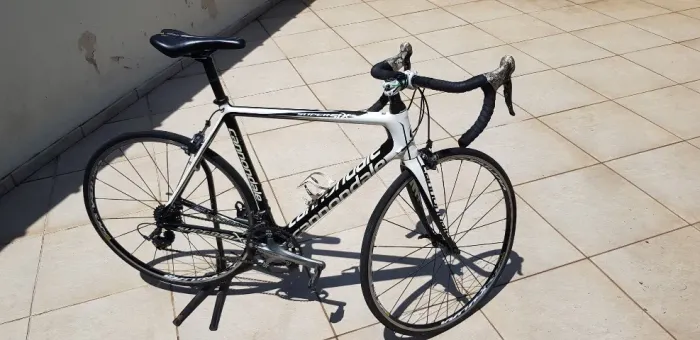 Bike Speed Cannondale Supersix carbono