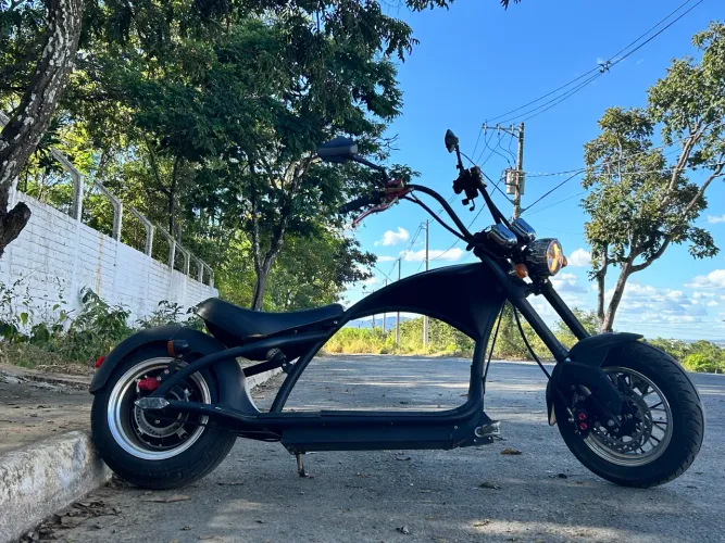 Moto elétrica Estilo Harley | Revisada