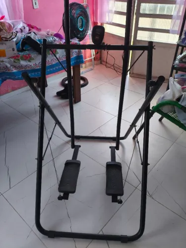 Vendo simulador de caminhada estado de novo