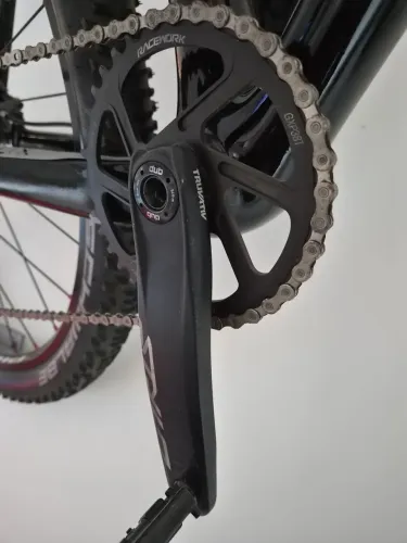 Pé de vela sram dub