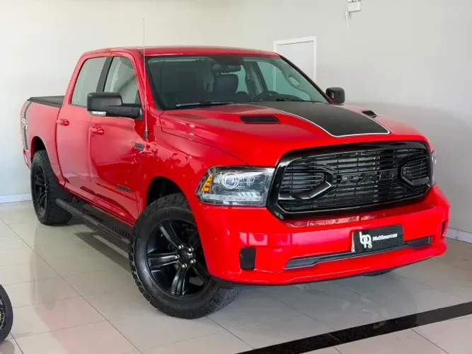 Ram Classic Laramie Night Edition 5.7 V8 16V Gasolina 4X4 Aut. 2022