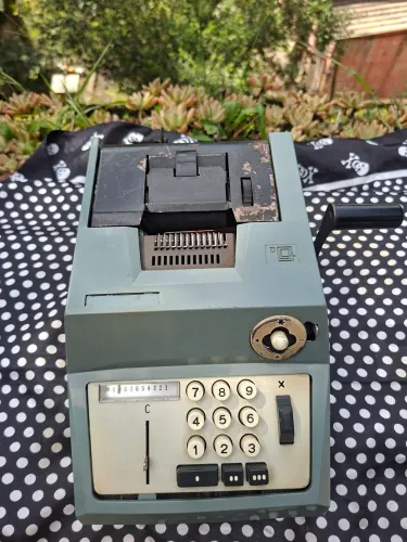 Máquina Olivetti 