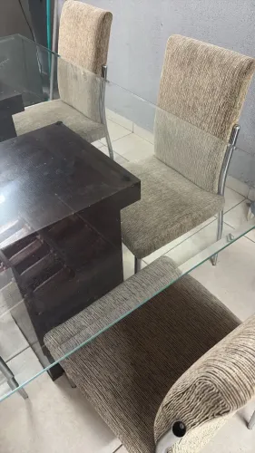 Mesa de jantar de 6 cadeiras