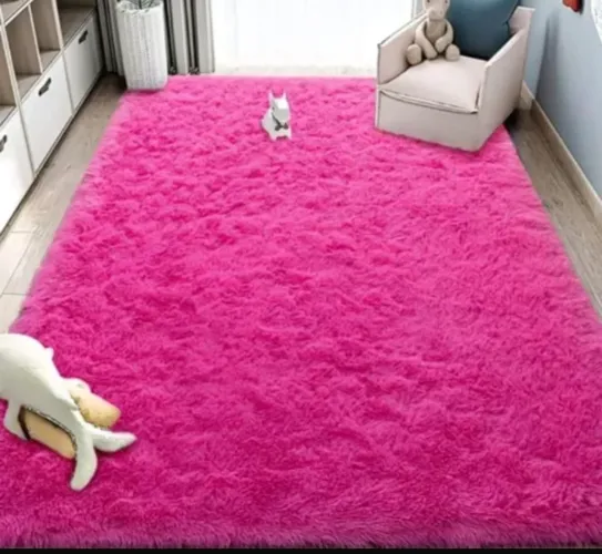Vendo esse tapete cor Rosa grande valor 380