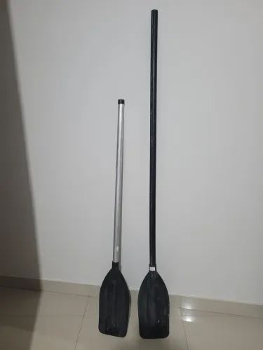 2 remos novos (um grande e outro pequeno)