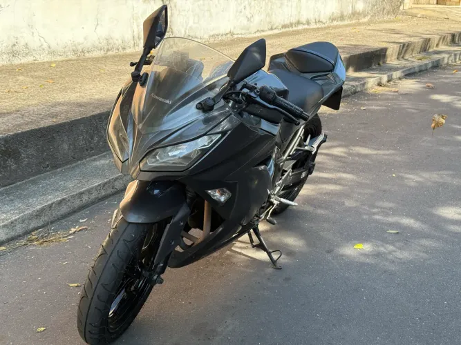 Ninja 300 - Doc OK
