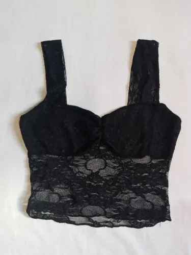 Doação roupas femininas 