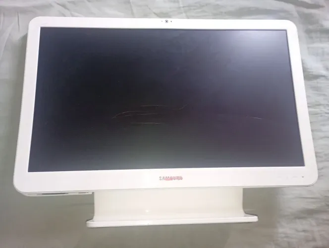Computador ALL One Samsung tela quebrada troco em play 2