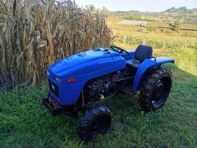 Trator Green horse 4x4 e reduzido mais super redutor e pneus