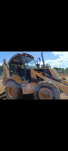 Retroescavadeira new Holland lb 90 4x4