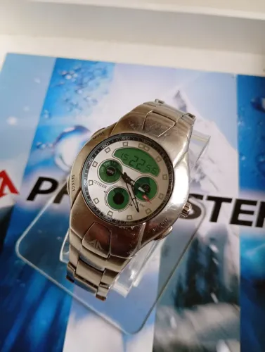 Relógio Citizen Promaster C440