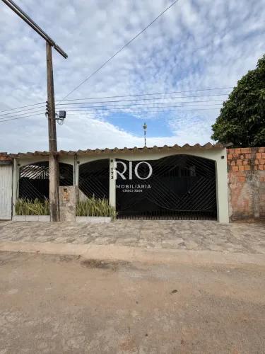 Casa com 3 quartos à venda por R$ 285.000,00 - Pista - Rio Branco/AC